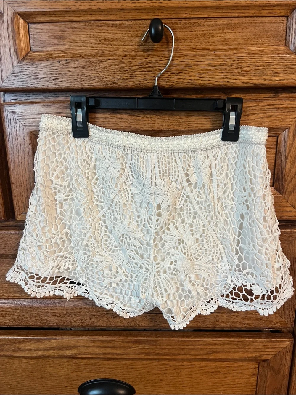 Mossimo Supply Co. crochet lace
